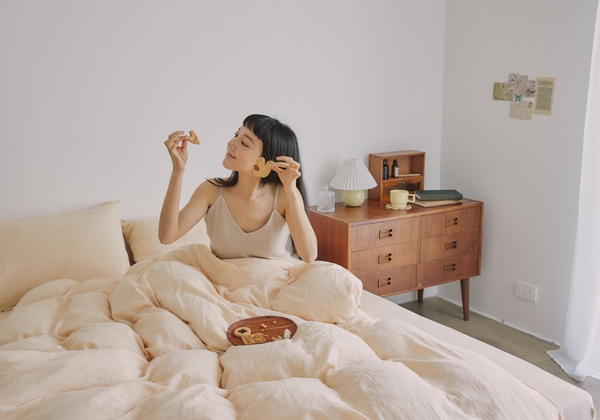 新品開箱｜簡單就是最純粹的美！2022春季純色系列6款雙層紗床包開箱