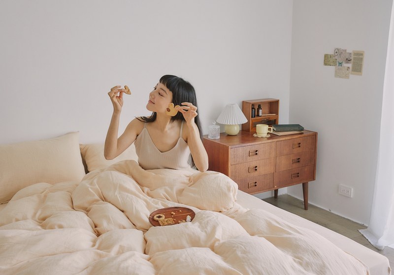 新品開箱｜簡單就是最純粹的美！2022春季純色系列6款雙層紗床包開箱