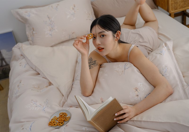 新品開箱│夏天就要用天絲！2024 天絲床包 5 大新品開箱一次看