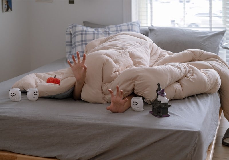 居家特輯│想要一覺好眠別做這些事！房間裡的 10 個鬼月禁忌