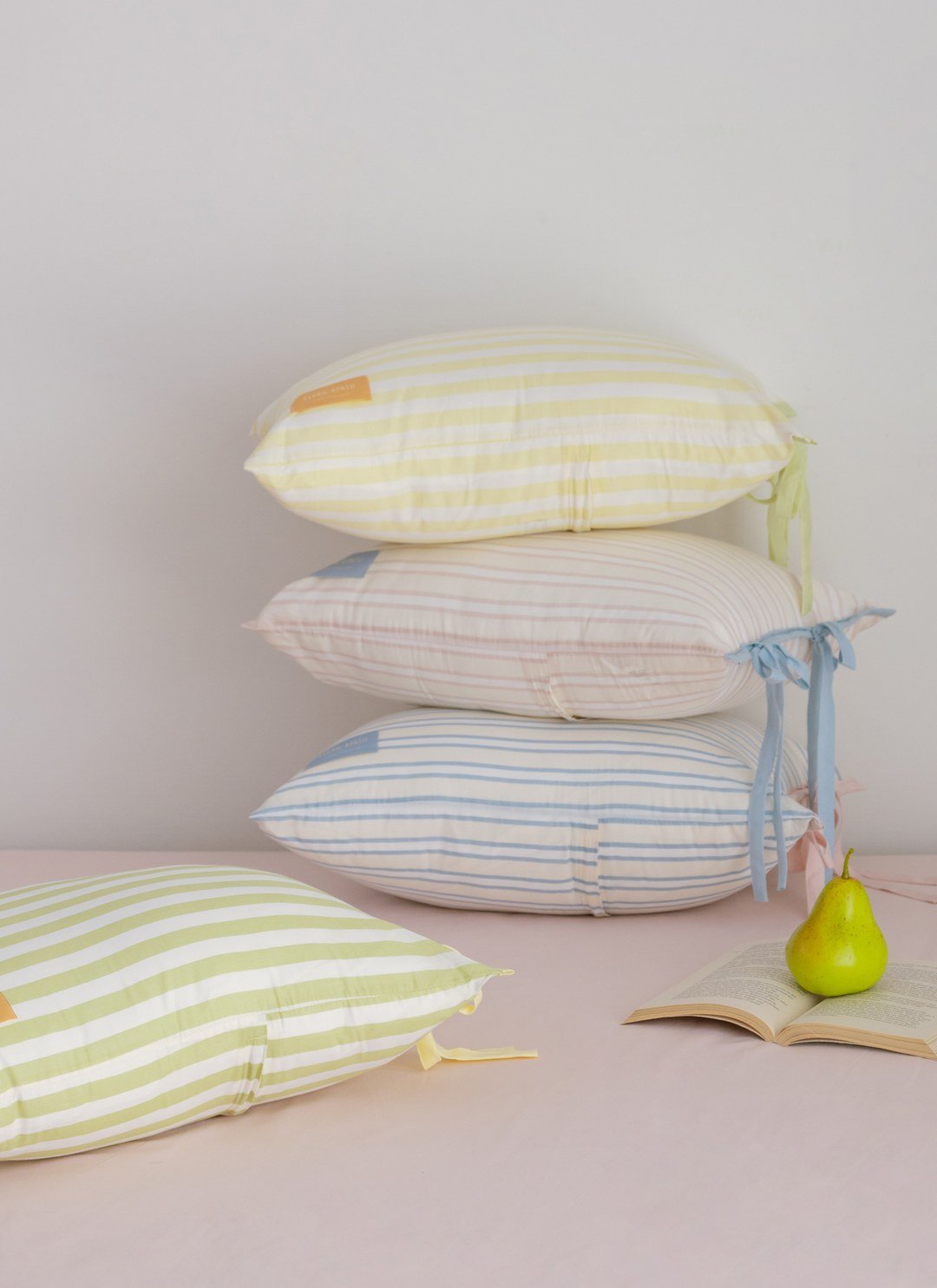 華爾紗 ( 純棉 ) 抱枕 / 50 x 35 cm