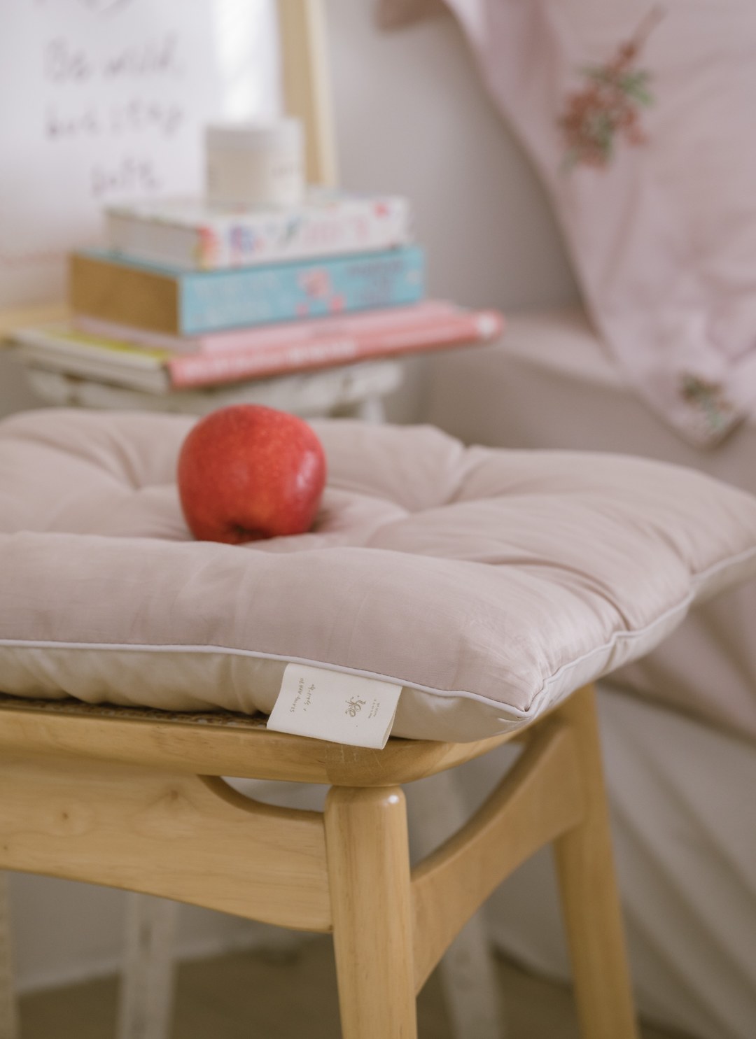 九宮格坐墊 / 靠墊 / Sybil-Ho 聯名款