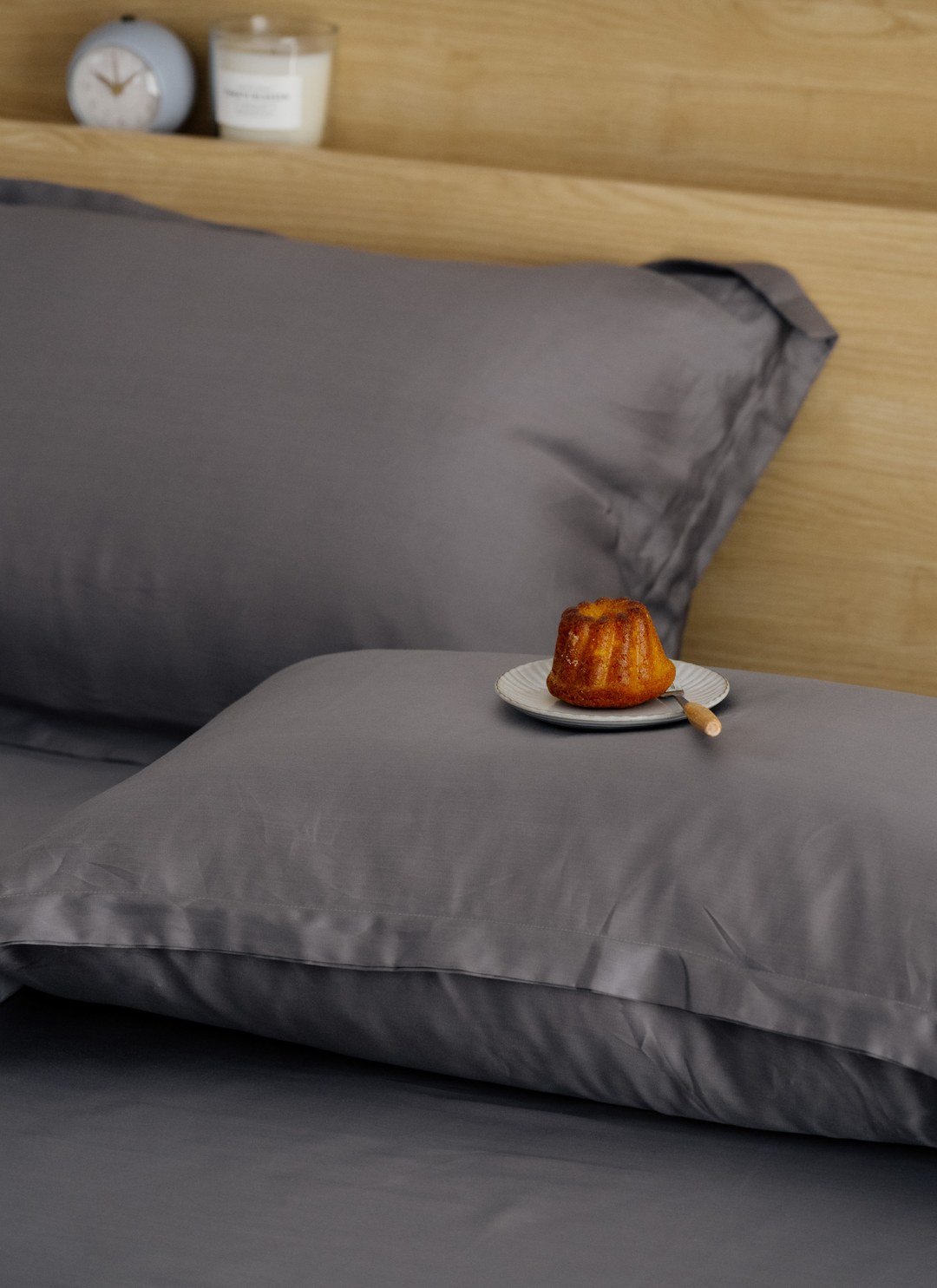 永夜 - 天絲床包組 ( 床包 + 枕套 )