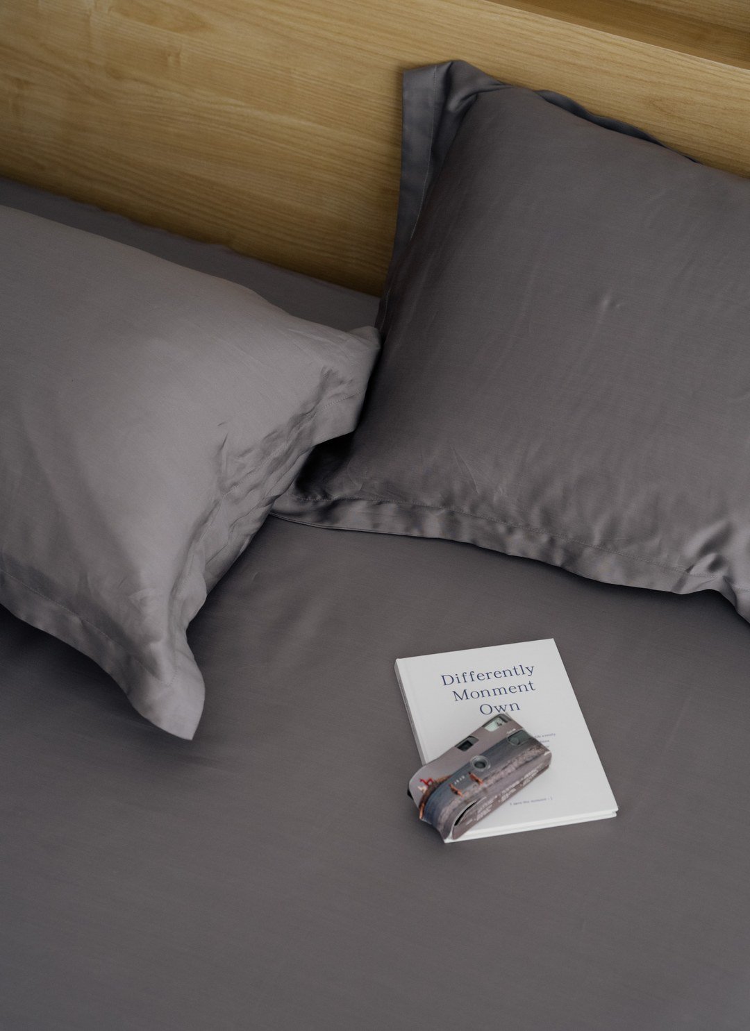 永夜 - 天絲床包組 ( 床包 + 枕套 )