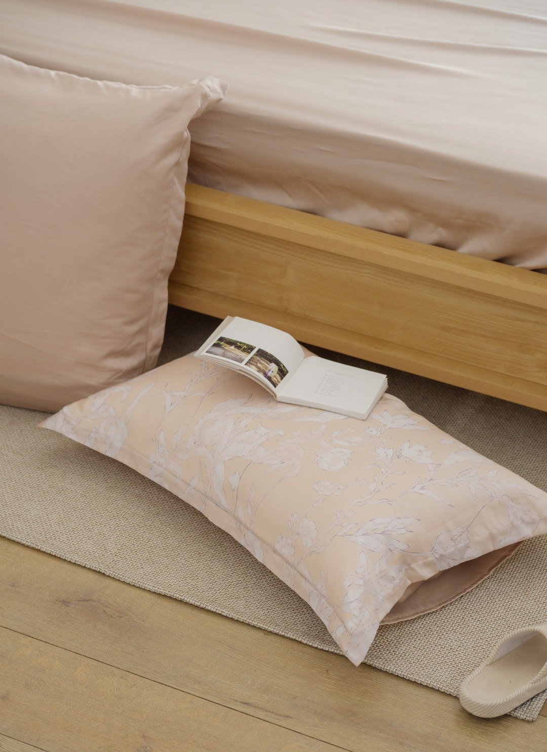 韶光 - 天絲四件組 ( 床包 + 被套 + 枕套 )