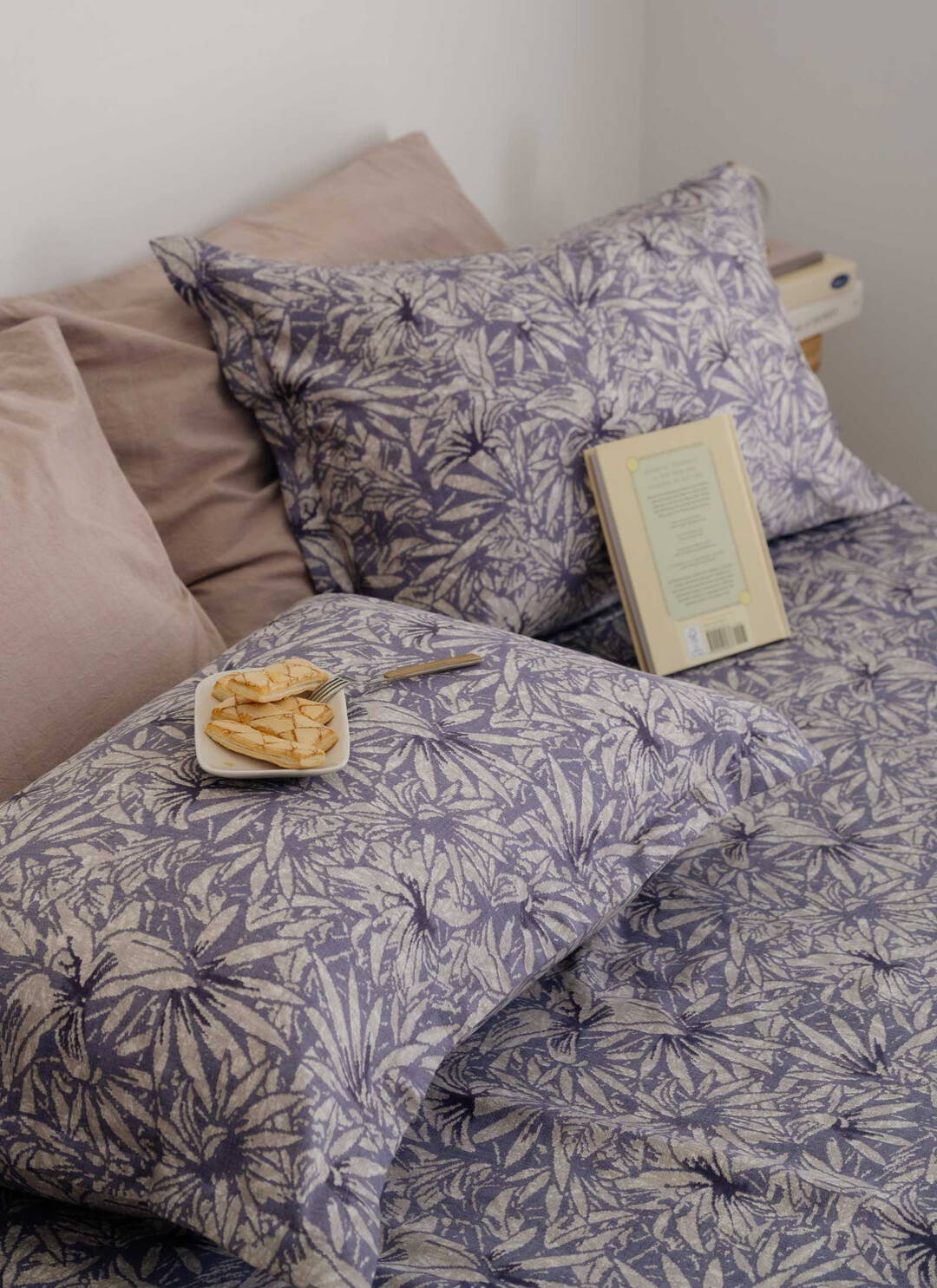 Flora - 天絲全印花床包組 ( 床包 + 枕套 )