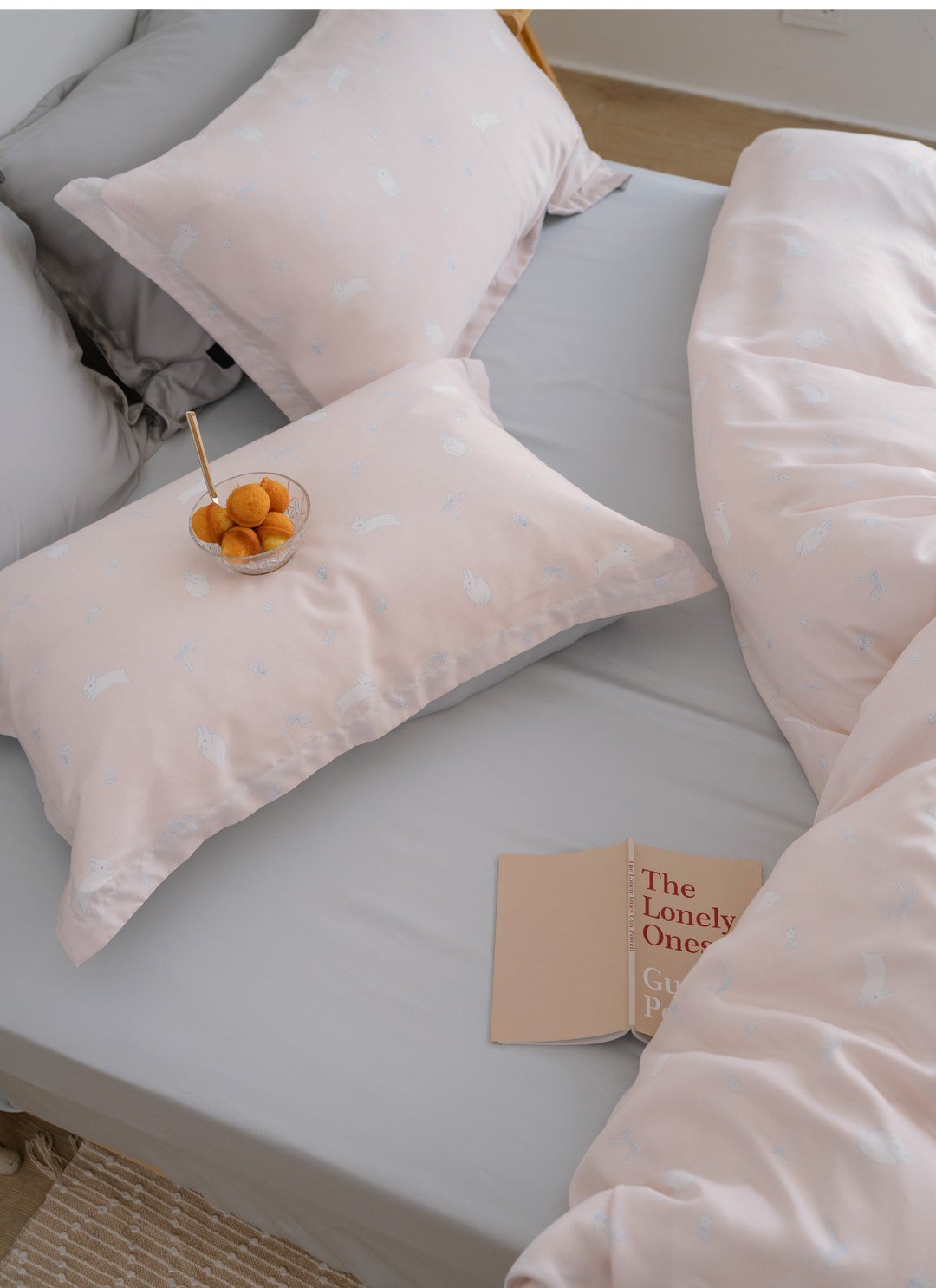 Ribbon - 天絲四件組 ( 床包 + 被套 + 枕套 )