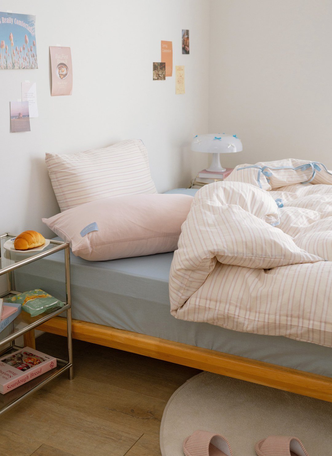 海鹽 x 莓果 - 華爾紗 ( 純棉 ) 四件組 ( 海鹽床包 + 莓果條紋被套 + 一素色一條紋枕套 )