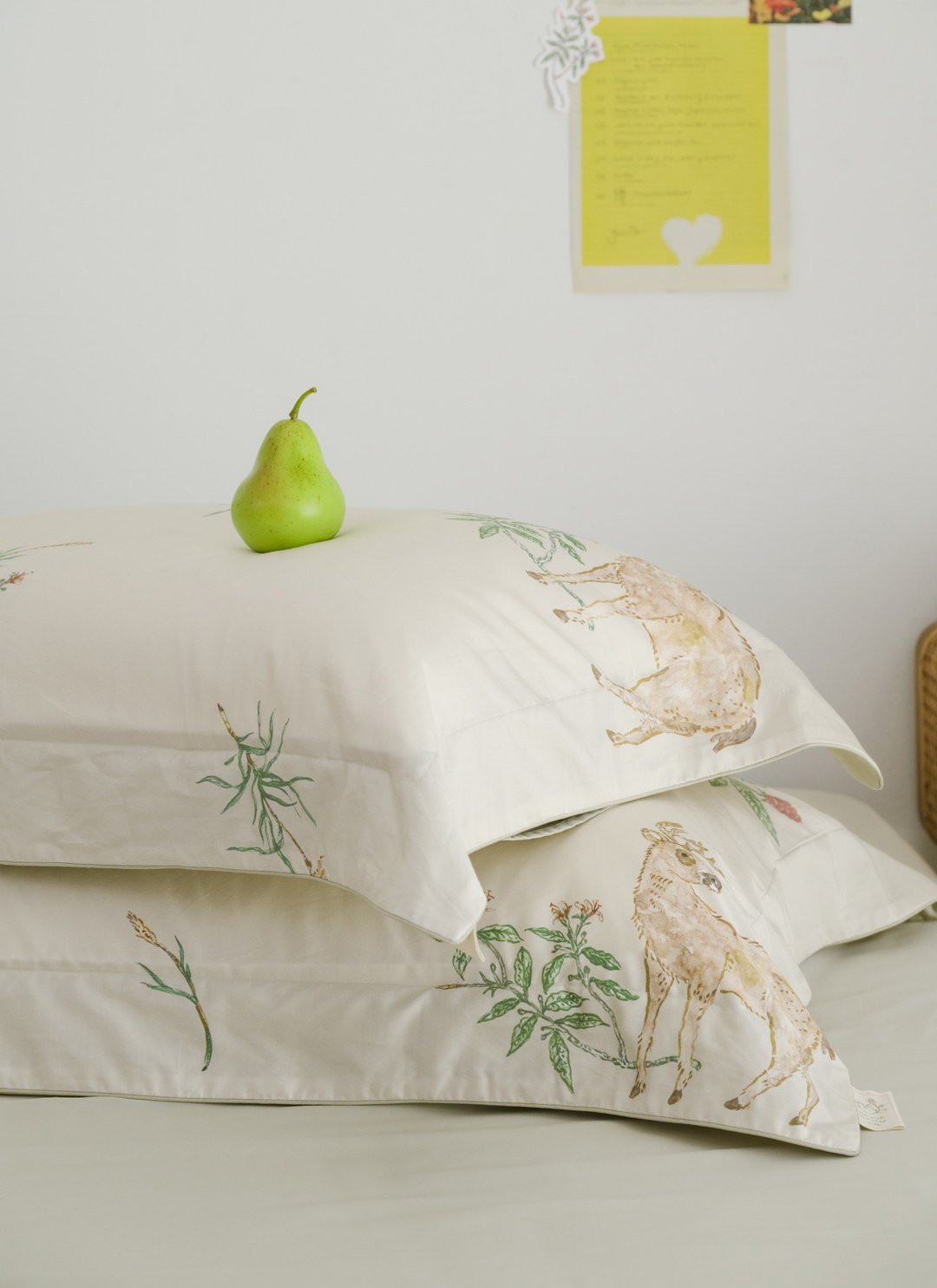 小鹿舞曲 - 天絲棉床包組 ( 床包 + 枕套 ) / Sybil-Ho 聯名款