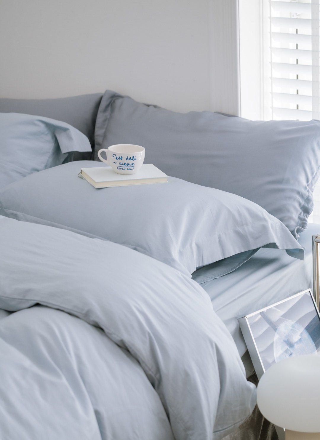 夏夢日記 - 天絲棉四件組 ( 床包 + 被套 + 枕套 ) / Sybil-Ho 聯名款