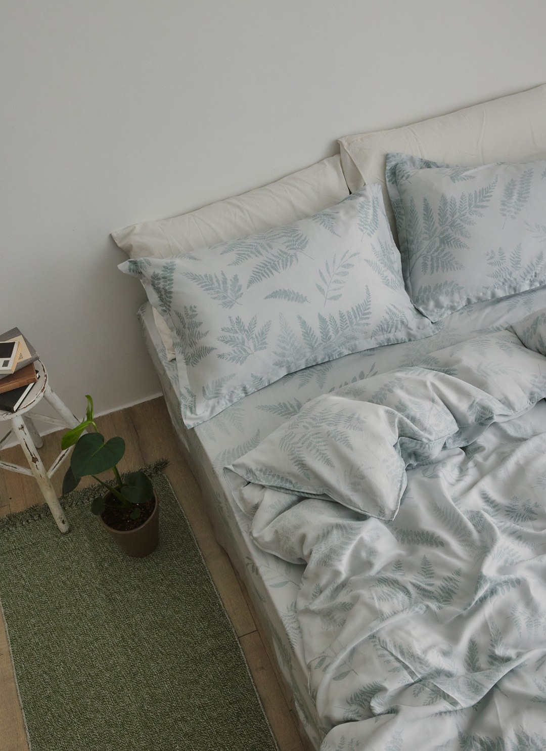 德里斯 - 天絲床包組 ( 床包 + 枕套 )