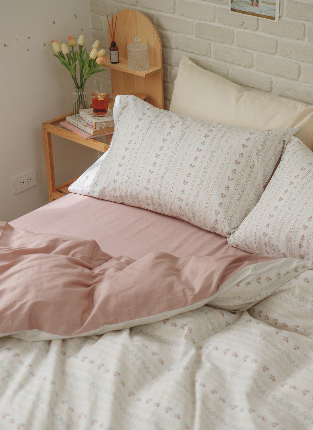 花徑 - 純棉床包組 ( 床包 + 枕套 )