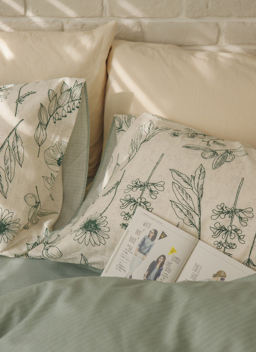 綠町 - 純棉床包組 ( 床包 + 枕套 )