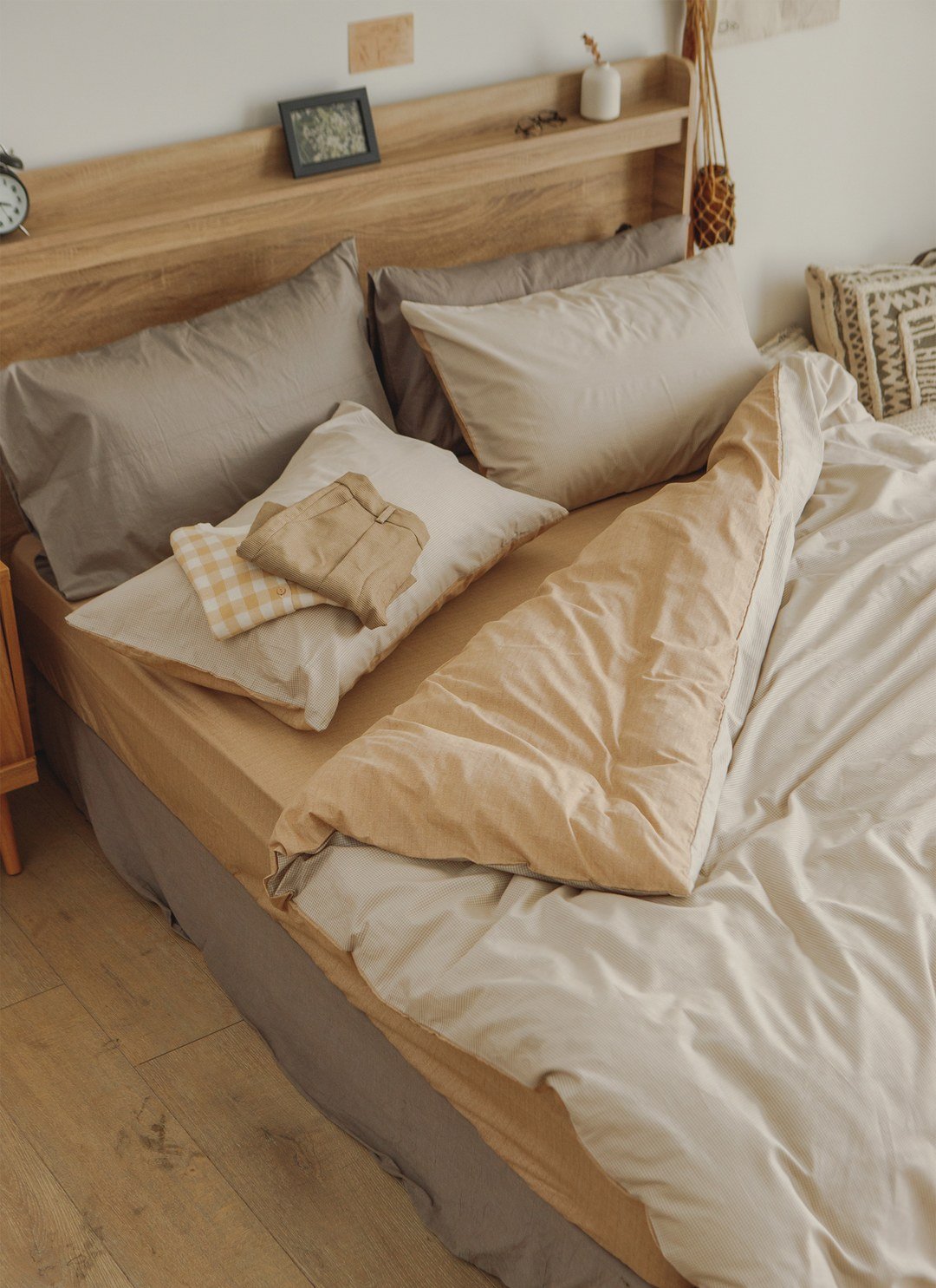 Latte - 純棉四件組 ( 床包 + 被套 + 枕套 )