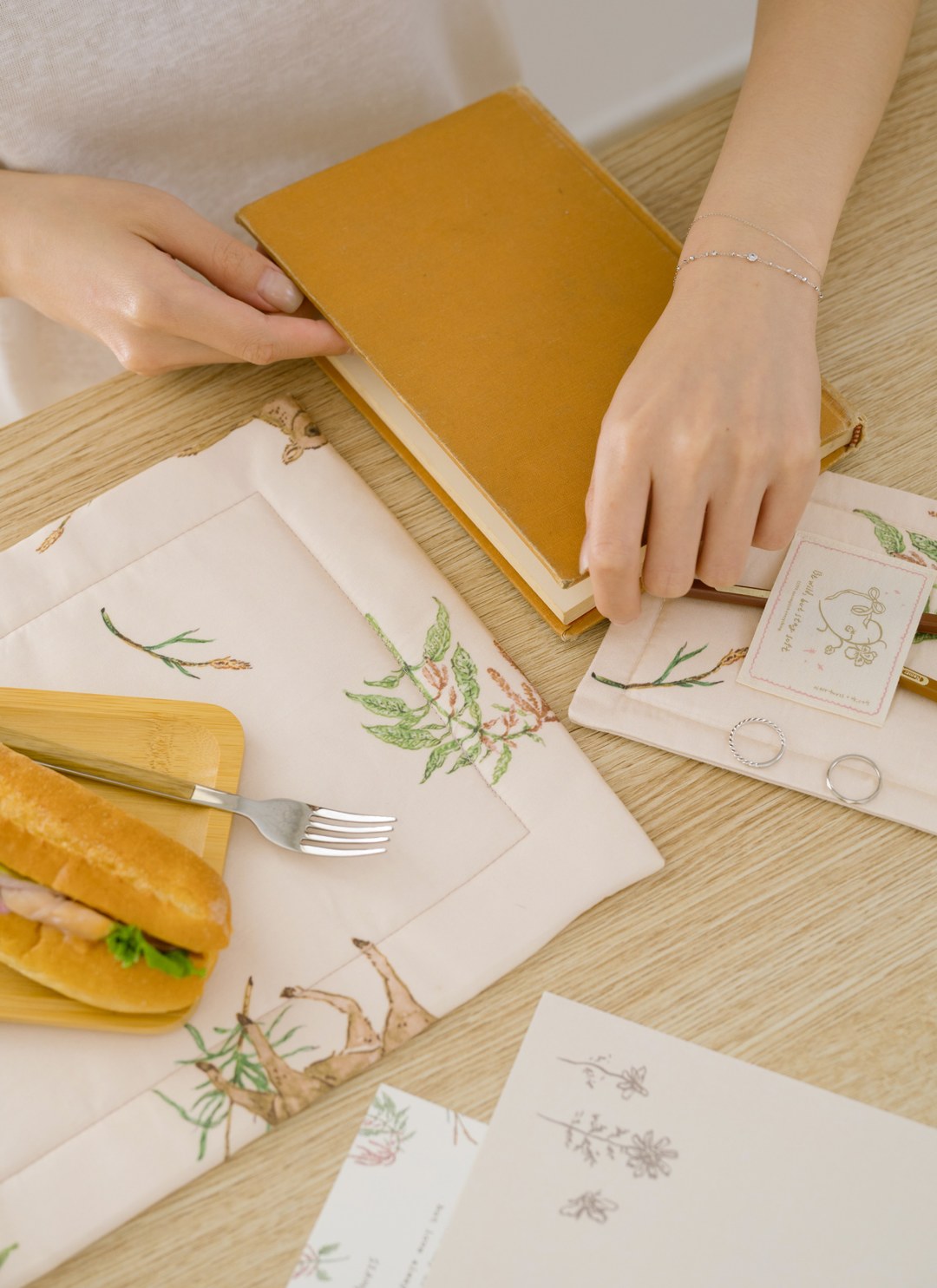 多功能澎澎桌墊 / 杯墊 / Sybil-Ho 聯名款