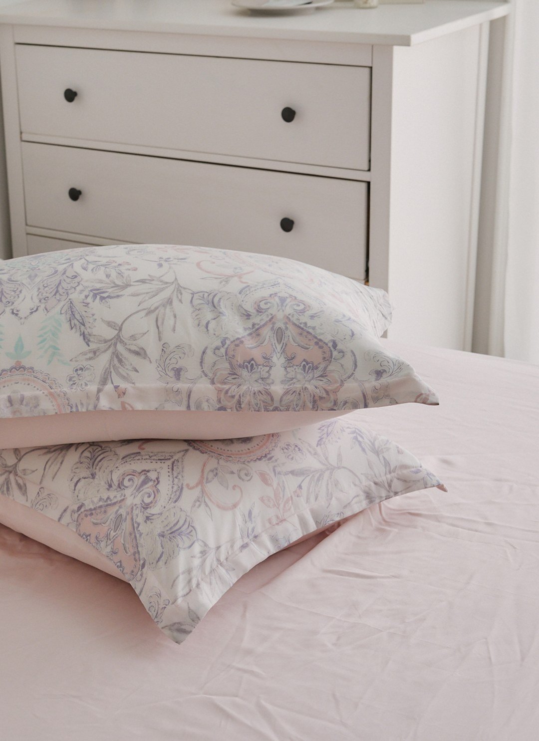 Ona - 天絲床包組 ( 床包 + 枕套 )