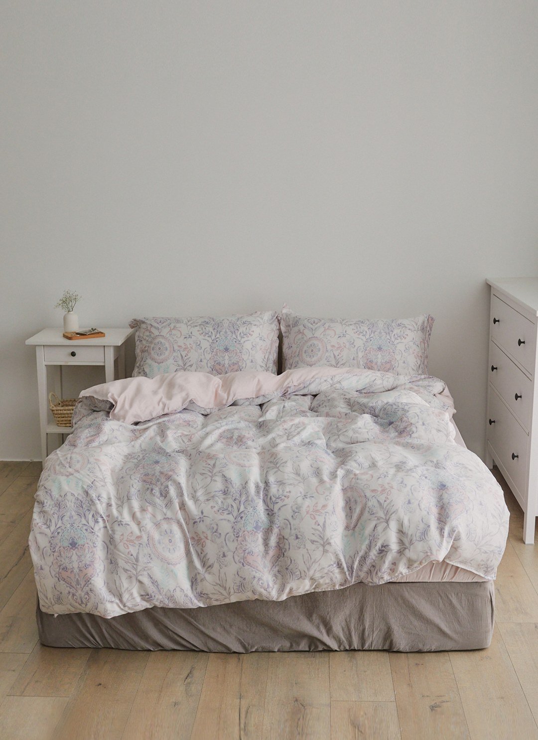 Ona - 天絲床包組 ( 床包 + 枕套 )