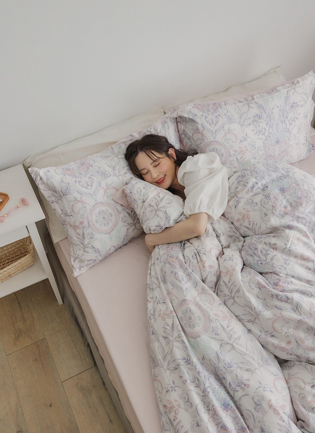 Ona - 天絲床包組 ( 床包 + 枕套 )