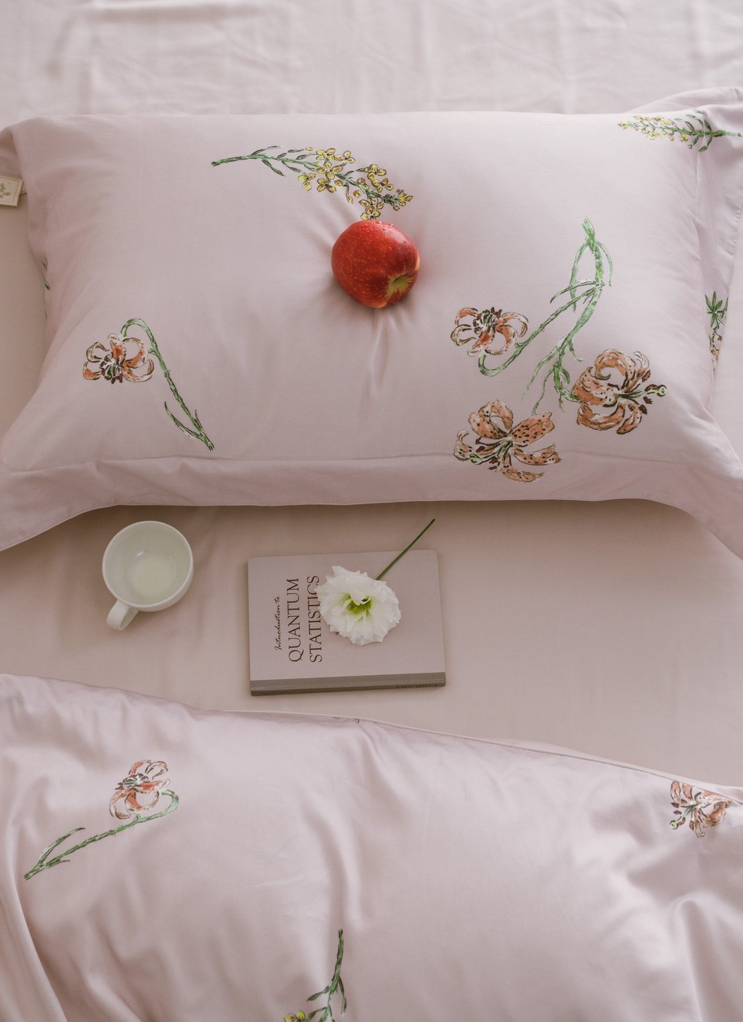 春日拾光 - 天絲棉枕套 / 2入組 / Sybil-Ho 聯名款