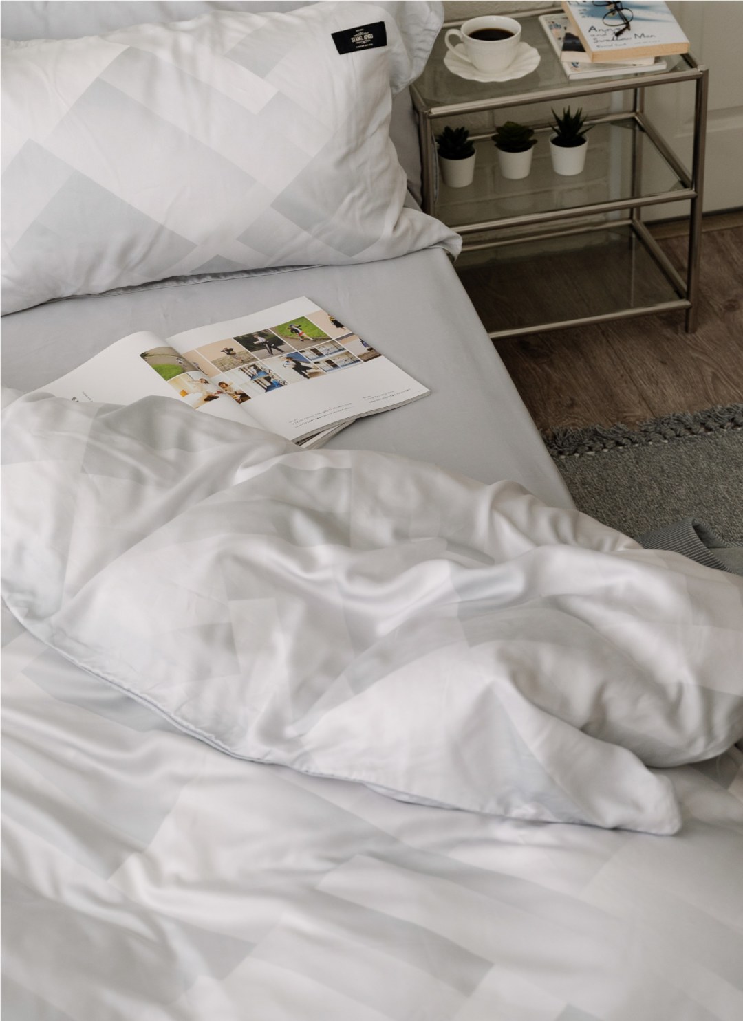 約翰斯 - 天絲四件組 ( 床包 + 被套 + 枕套 )