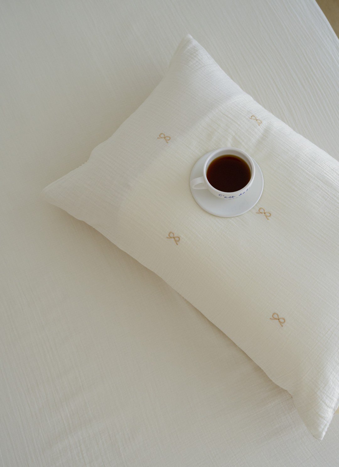 繫心 - 二重紗 / 雙層紗刺繡枕套 / 2入組