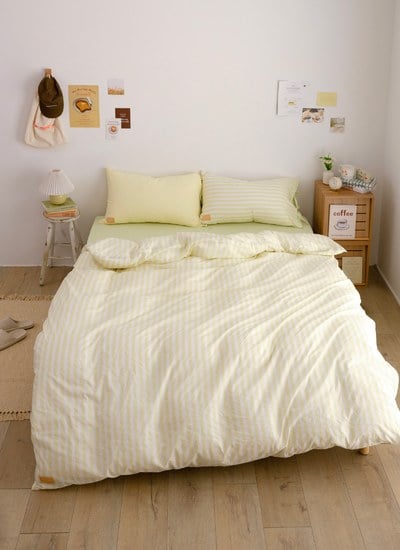 開心果 x 檸檬 - 華爾紗 ( 純棉 ) 四件組 ( 開心果床包 + 檸檬條紋被套 + 一素色一條紋枕套 )