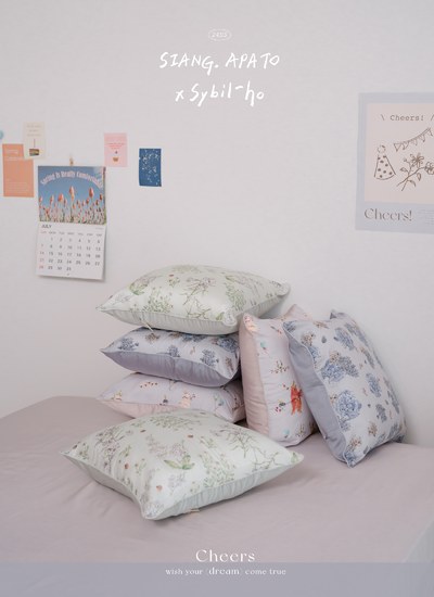天絲抱枕 / Sybil-Ho 聯名款