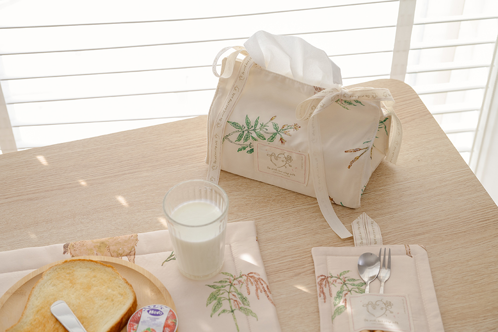 Sybil-Ho聯名面紙盒套