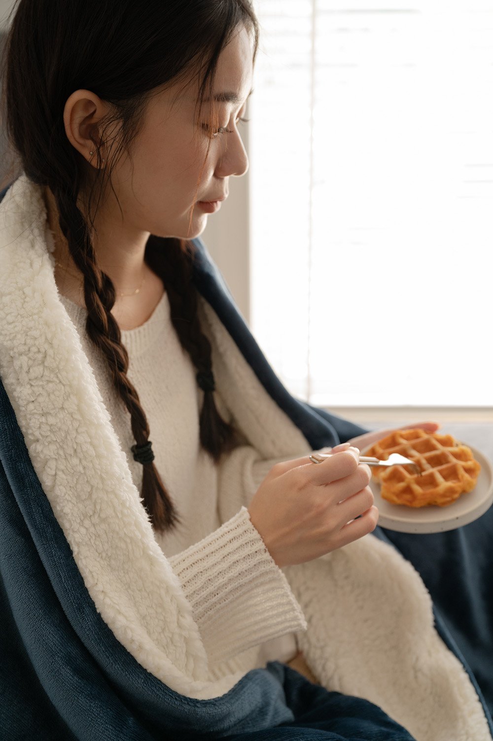 月光霧藍-法蘭絨羊羔絨毯